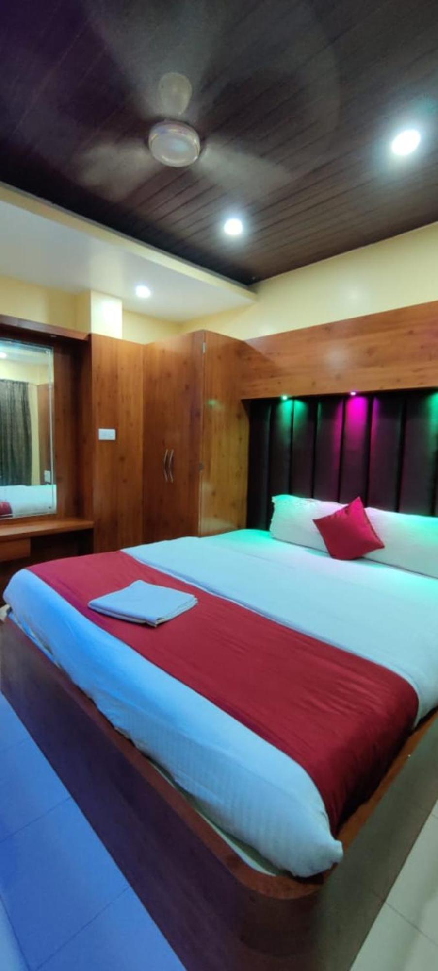 Hotel Ashray Puri Dış mekan fotoğraf